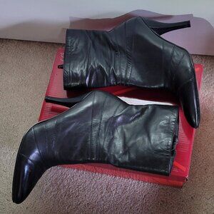 Nine West Ankle Leather Upper Boots - Size 6 - Womens